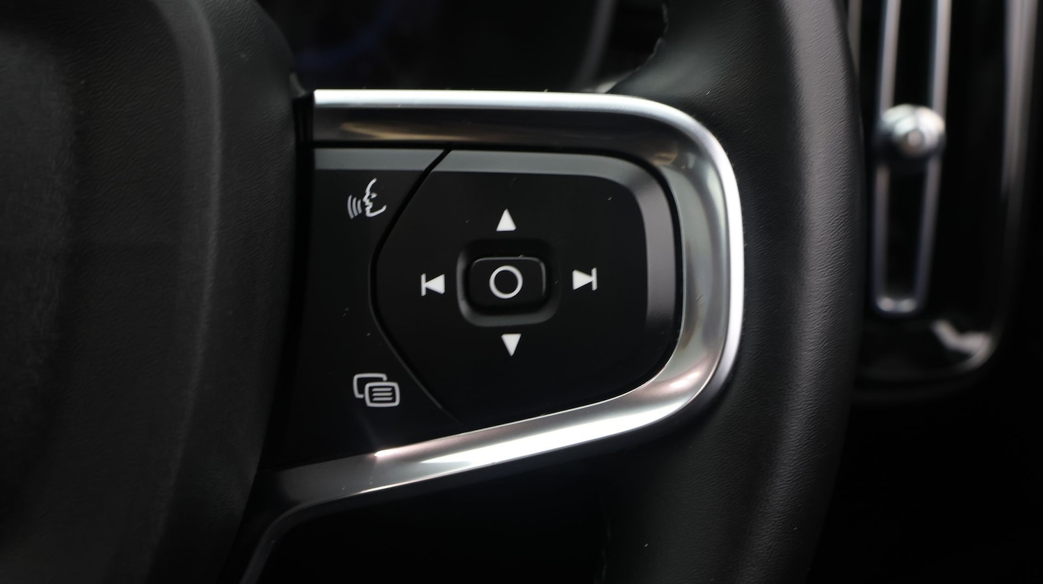 Used Volvo XC40 2021 for sale - 77206866: Photo 21