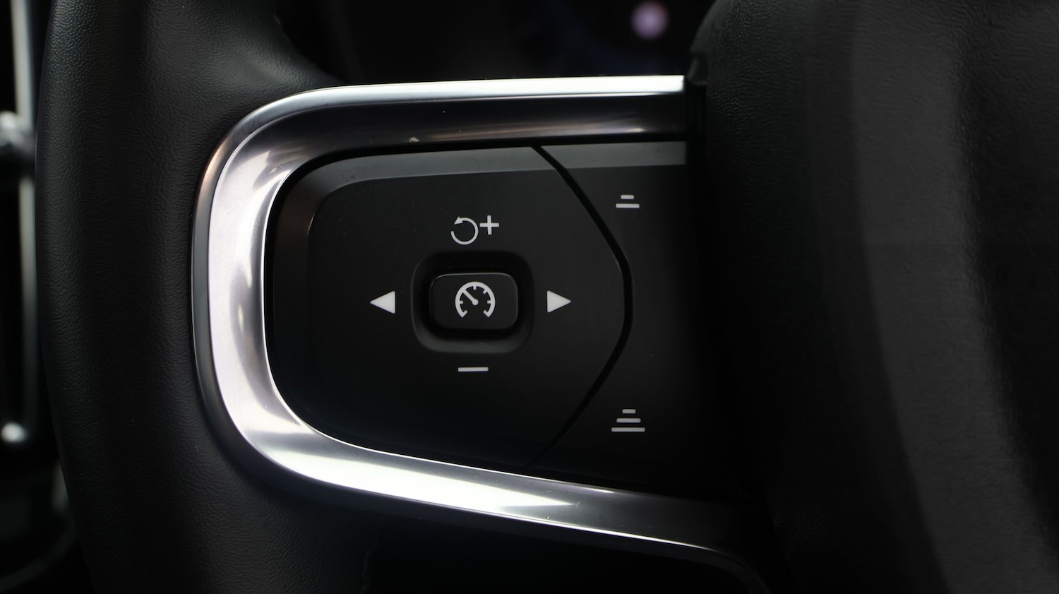 Used Volvo XC40 2021 for sale - 77206866: Photo 22