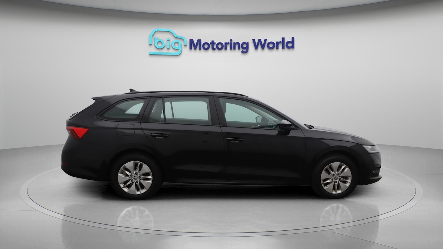 Used Skoda Octavia 2023 for sale - 76381325: Photo 8
