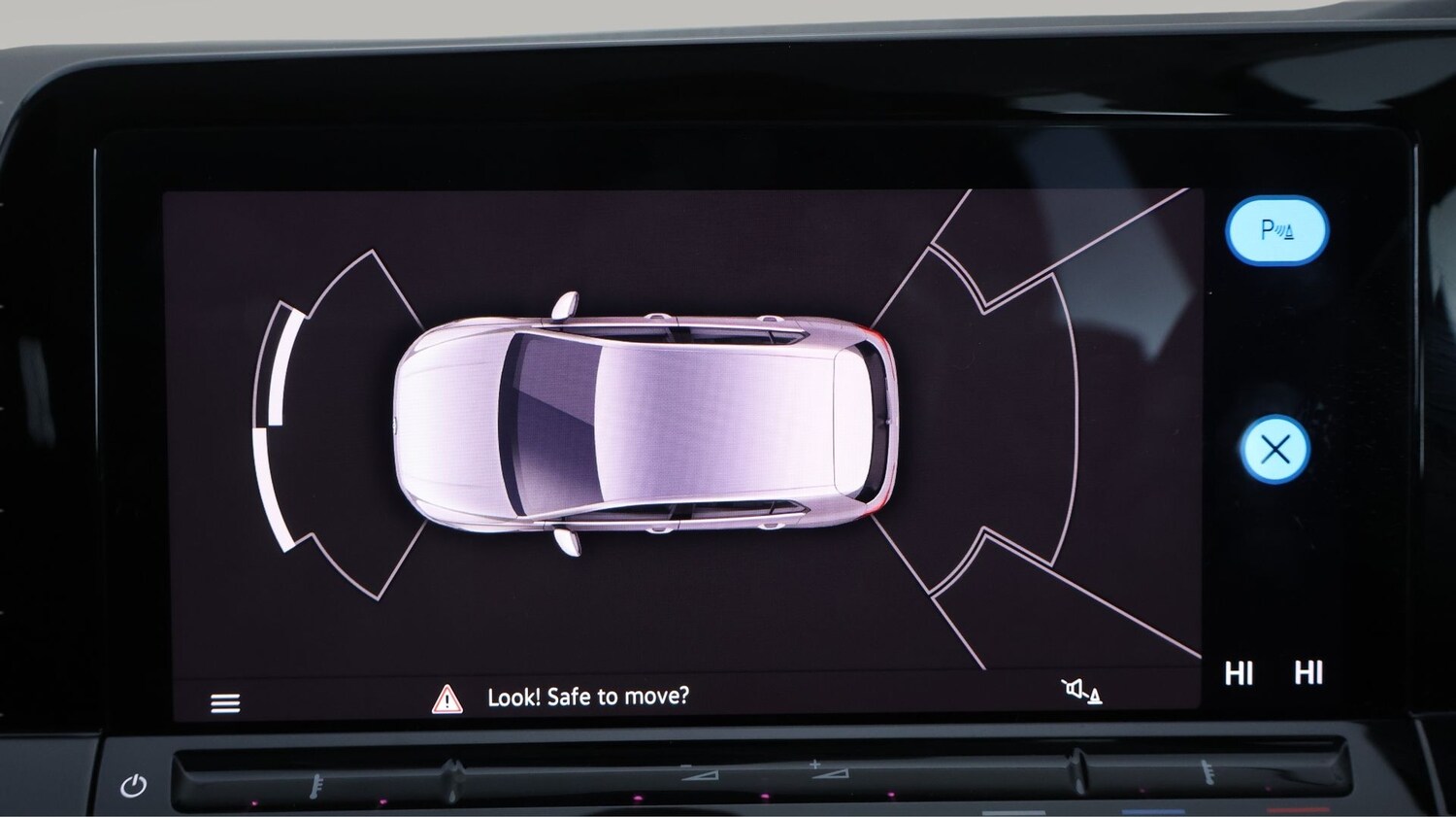 Used Volkswagen Golf 2023 for sale - 77675865: Photo 22