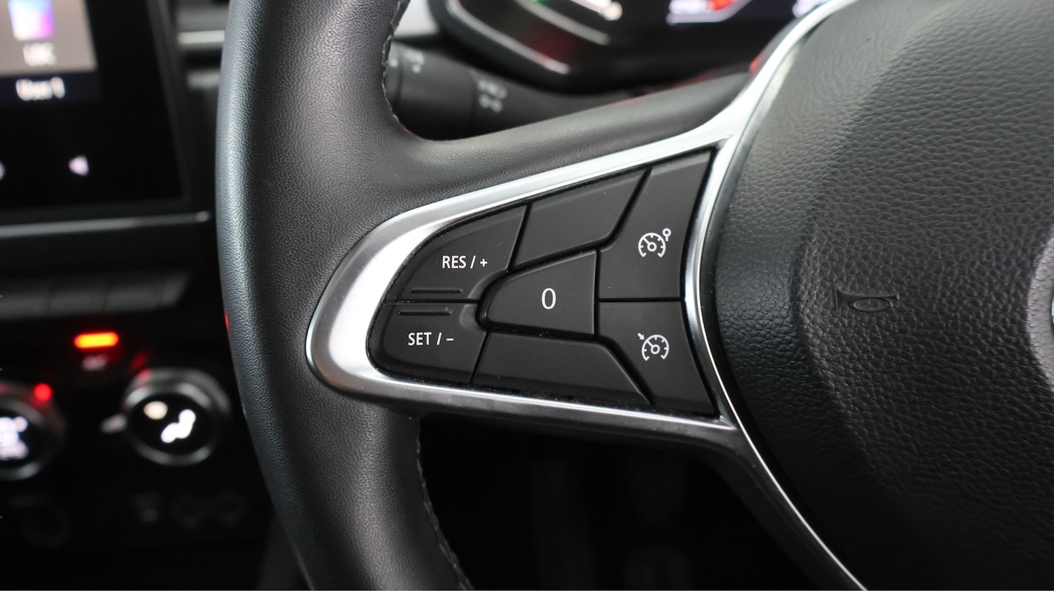 Used Renault Captur 2021 for sale - 78029637: Photo 19