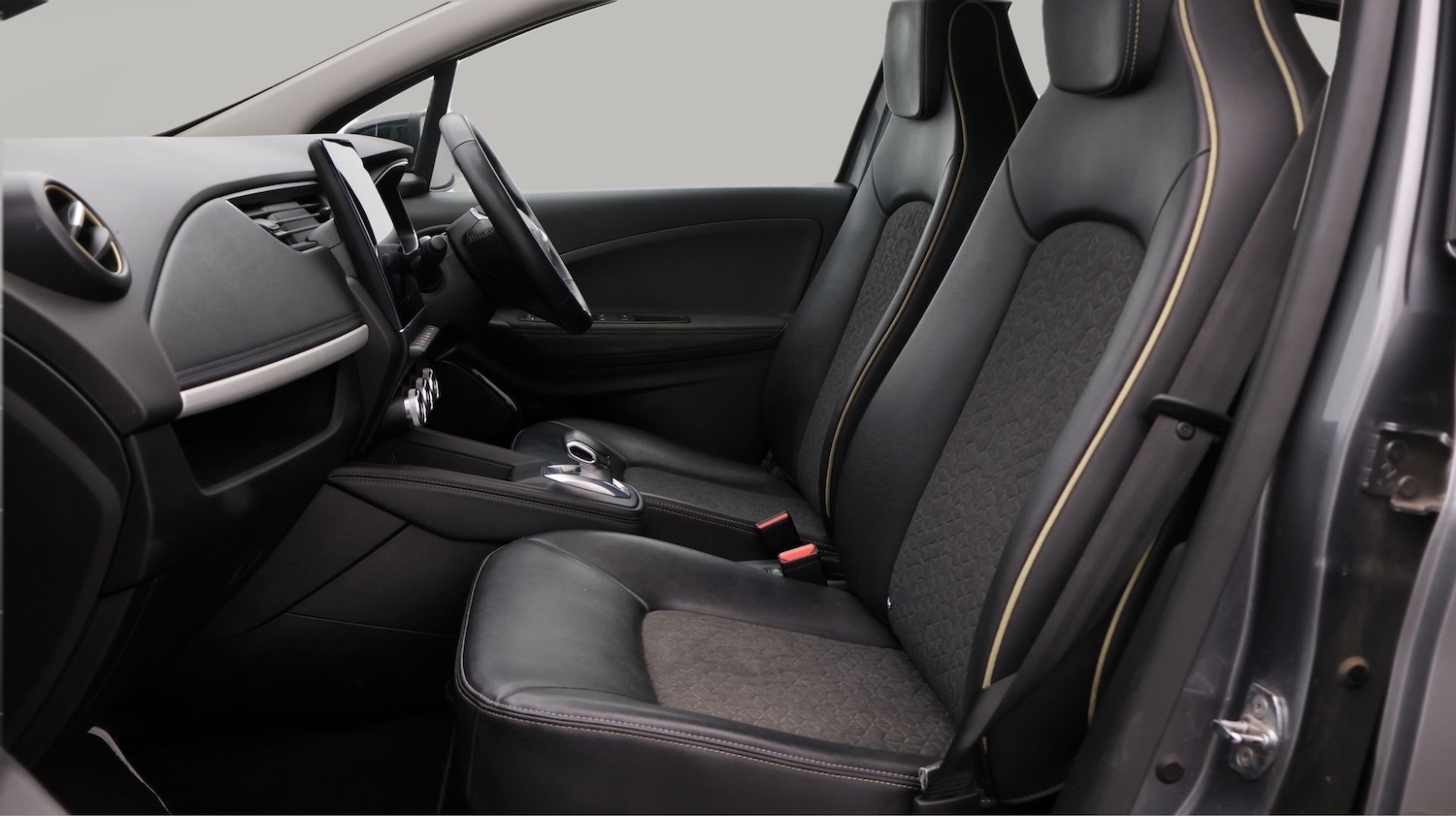 Used Renault Zoe 2022 for sale - 77420574: Photo 14