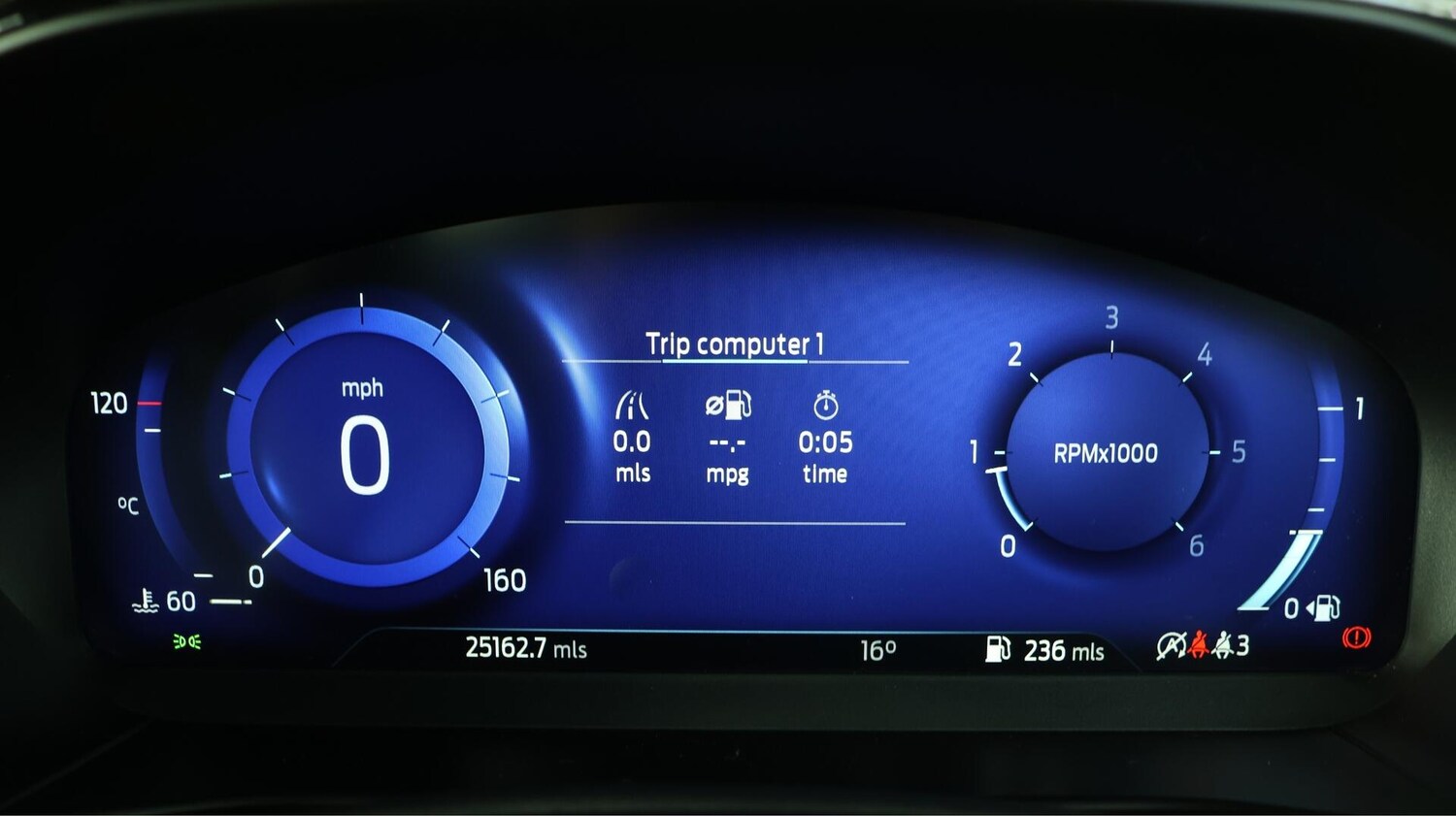 Used Ford Focus 2022 for sale - 75940210: Photo 11