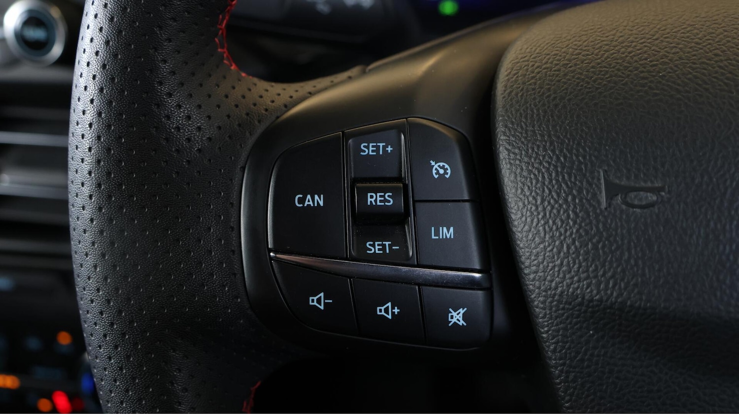 Used Ford Focus 2022 for sale - 75940210: Photo 22