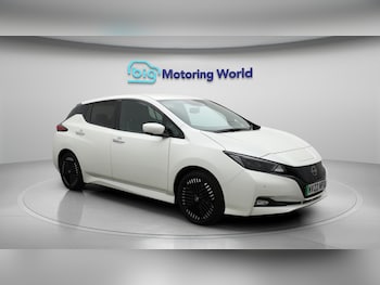 (22) - 39kWh Tekna Hatchback 5dr Electric Auto (150 ps)