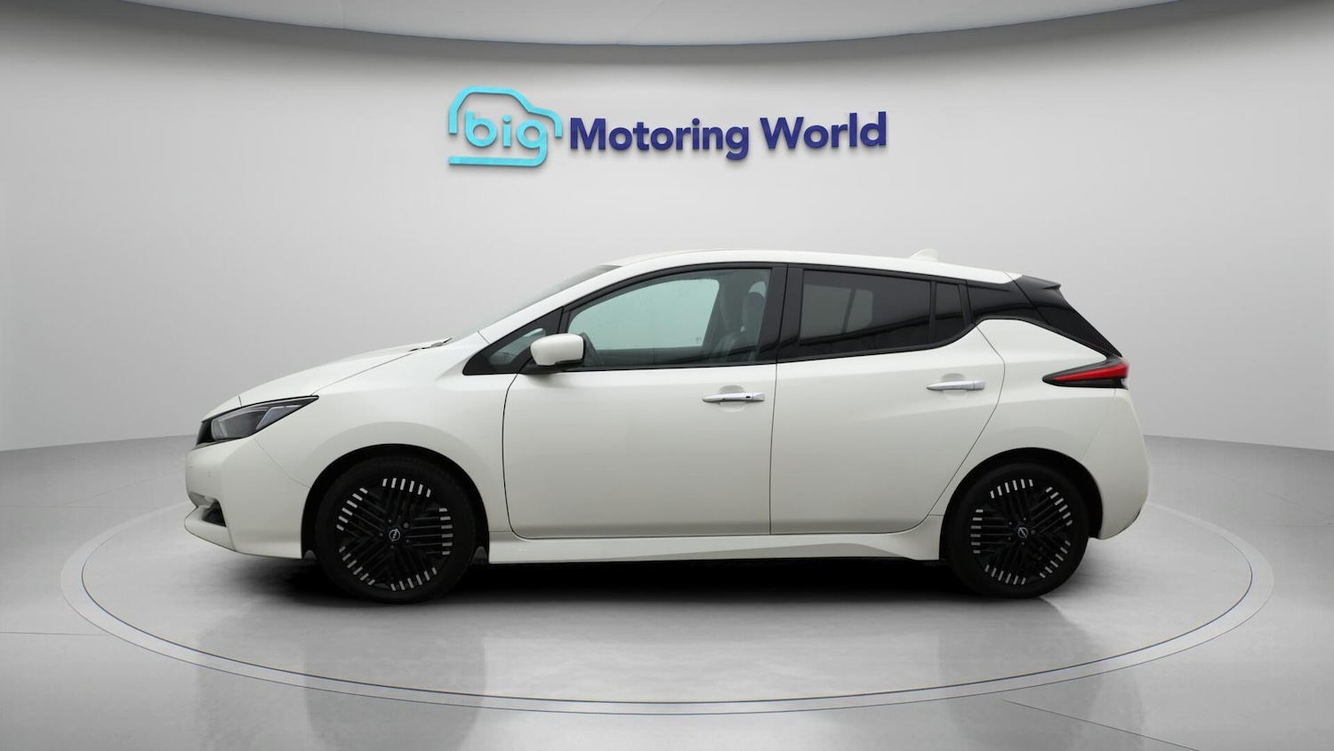 Used Nissan Leaf 2022 for sale - 76380885: Photo 4