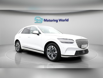 Used Genesis GV70 2023 for sale - 77802208: Photo