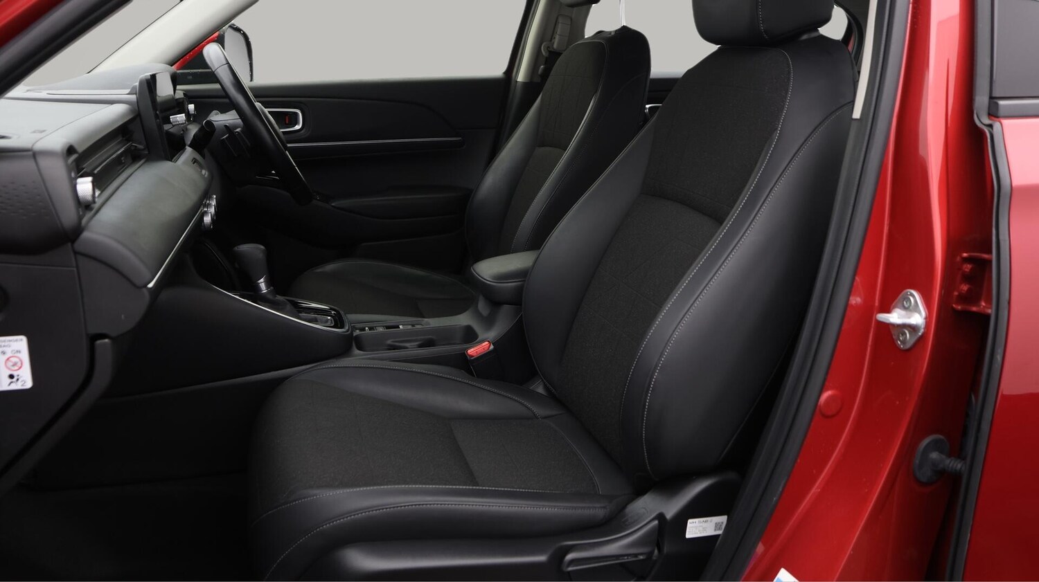 Used Honda HR-V 2023 for sale - 76408617: Photo 15