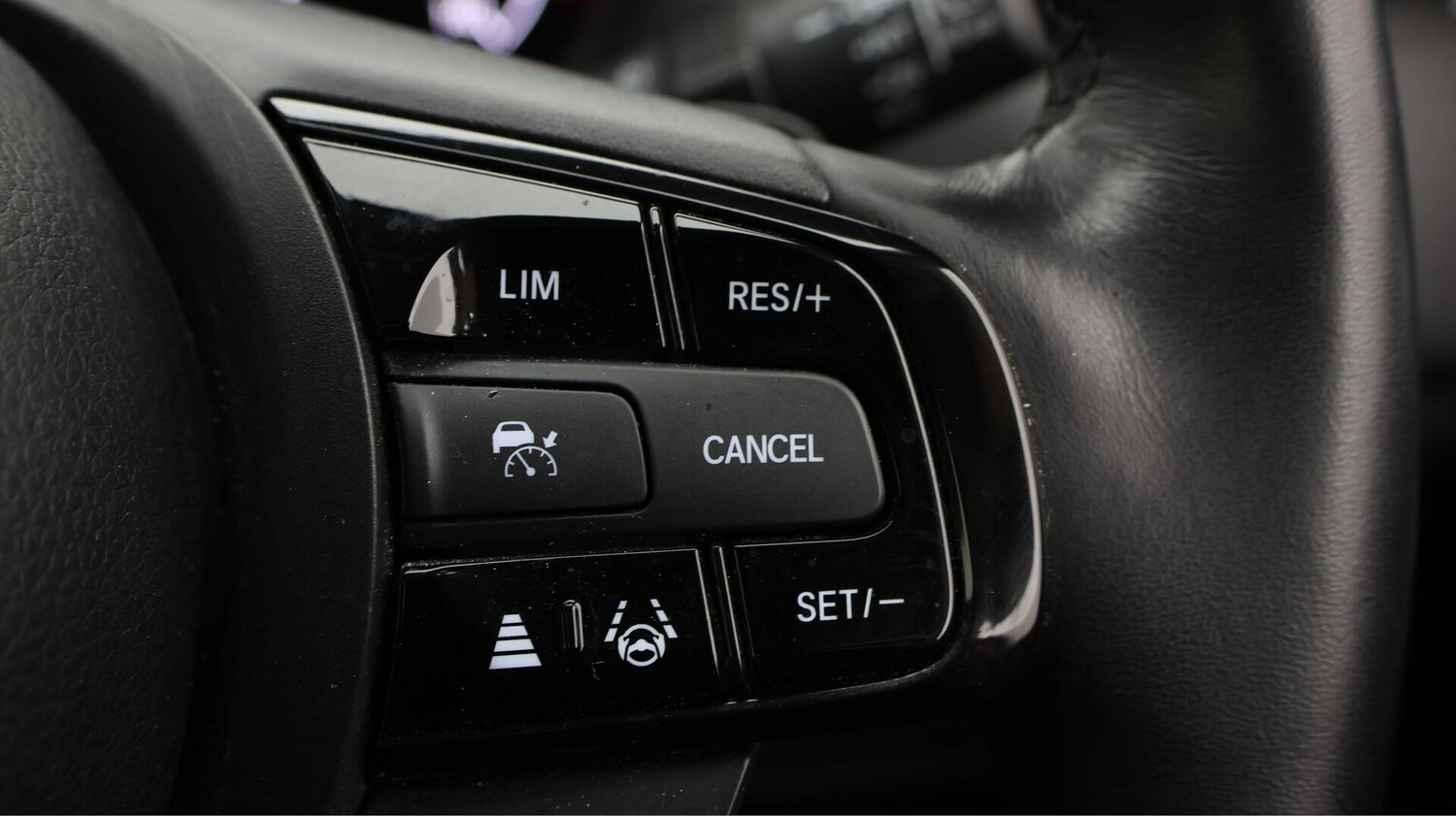 Used Honda HR-V 2023 for sale - 76408617: Photo 25