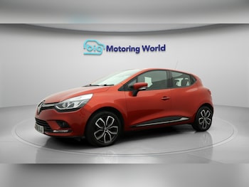 Used Renault Clio 2018 for sale - 75928304: Photo