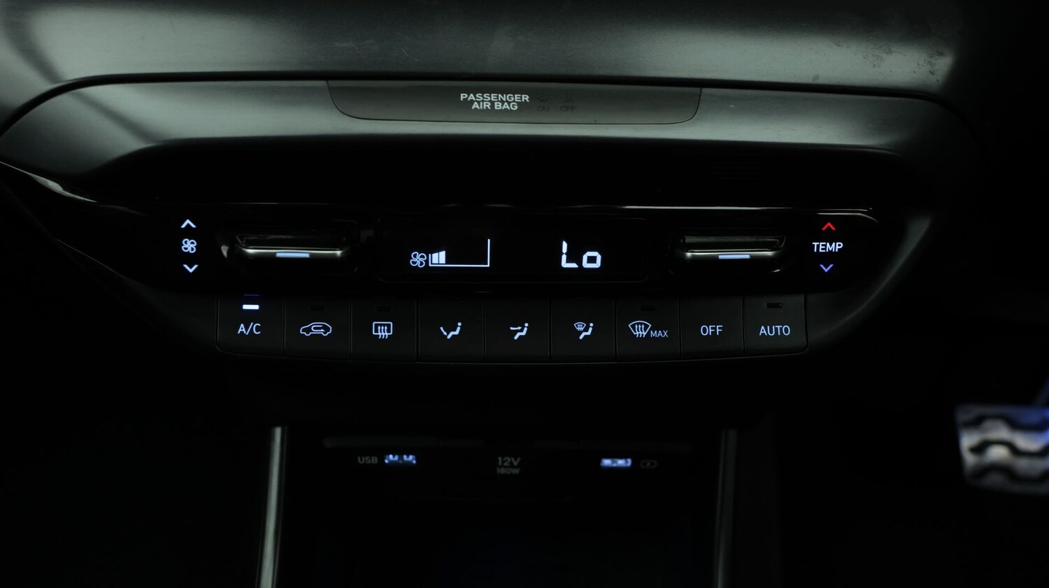 Used Hyundai BAYON 2023 for sale - 78049018: Photo 12