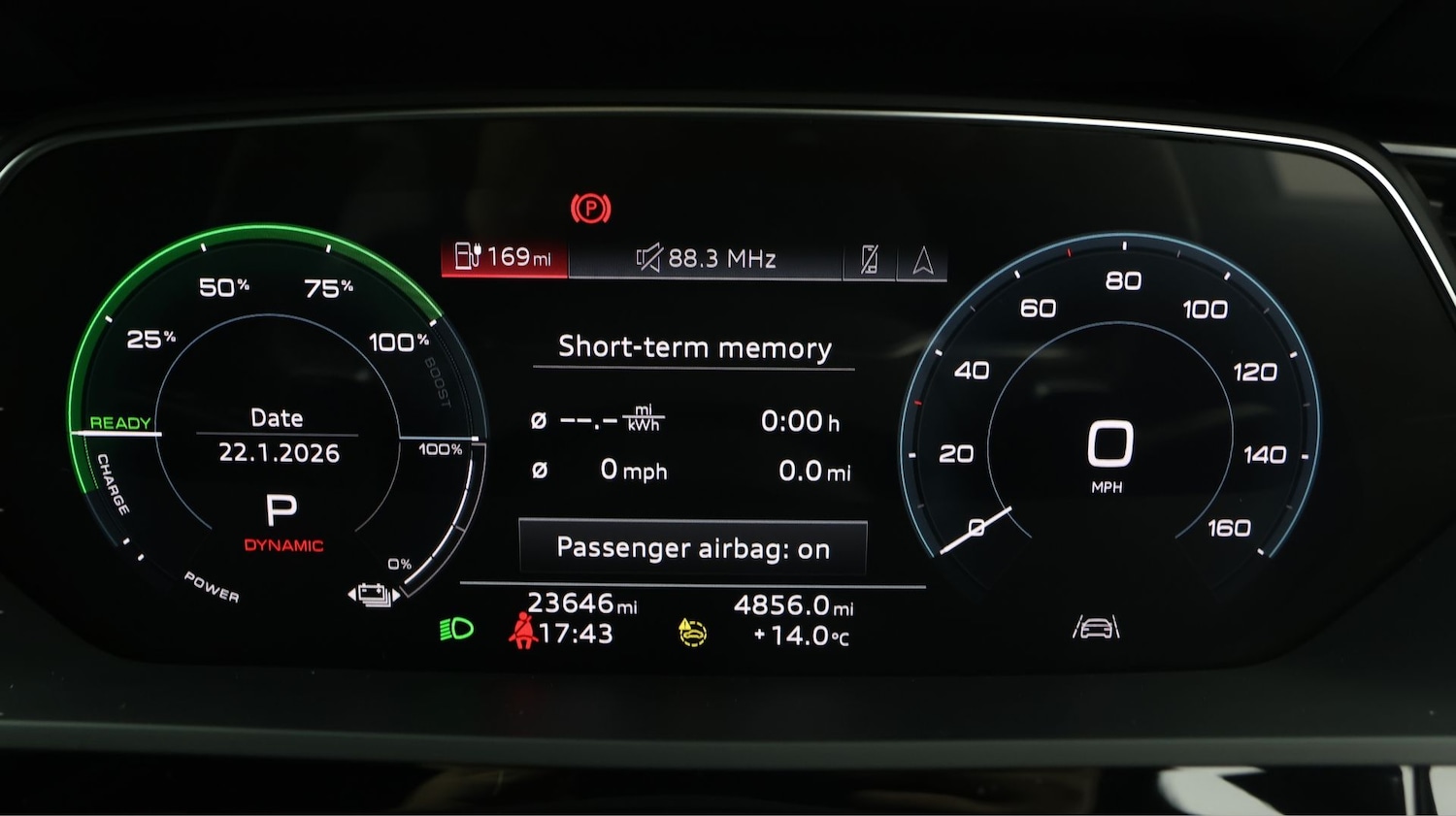 Used Audi e-tron 2023 for sale - 77294776: Photo 10