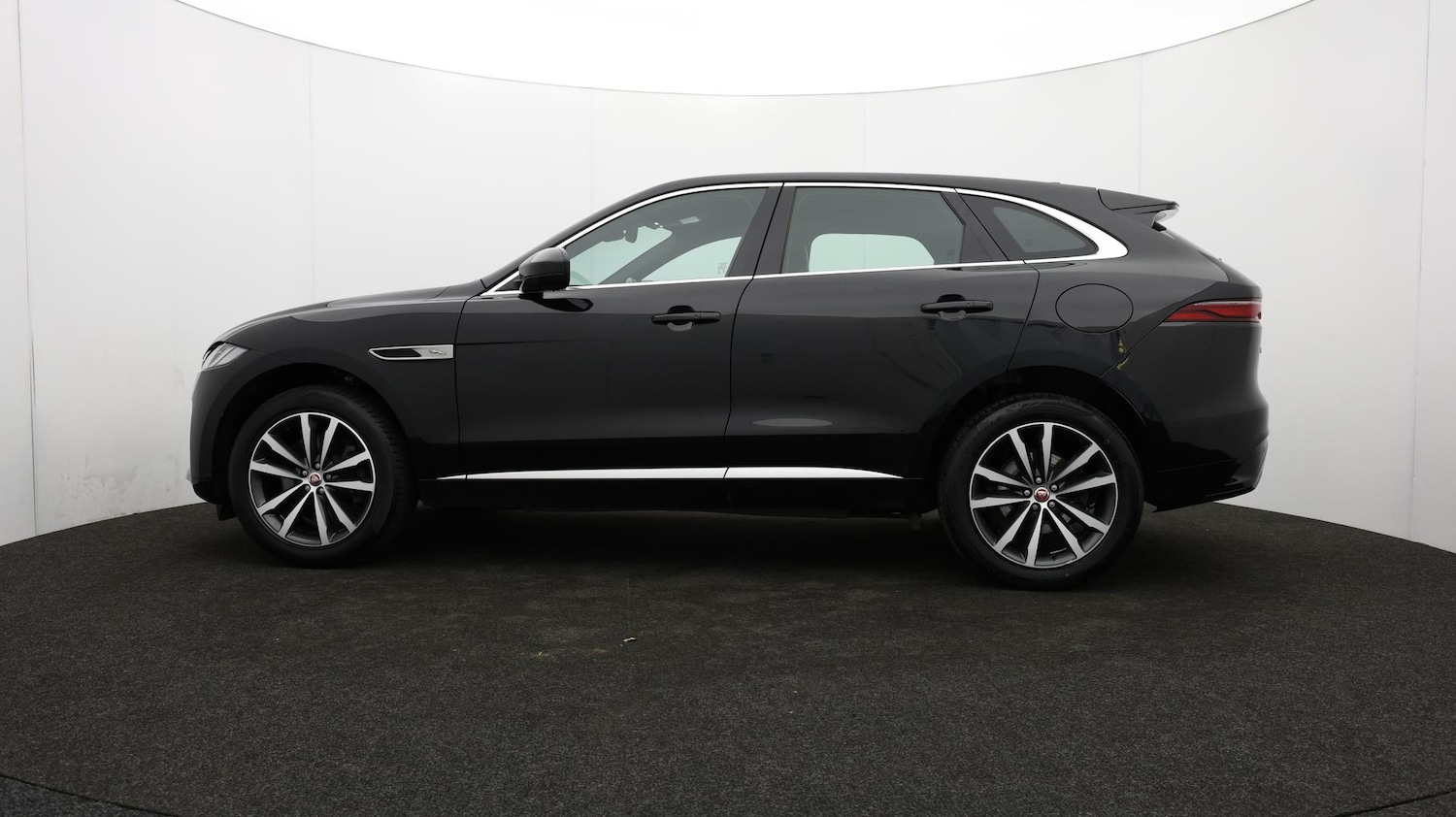 Used Jaguar F-Pace 2022 for sale - 76498540: Photo 76