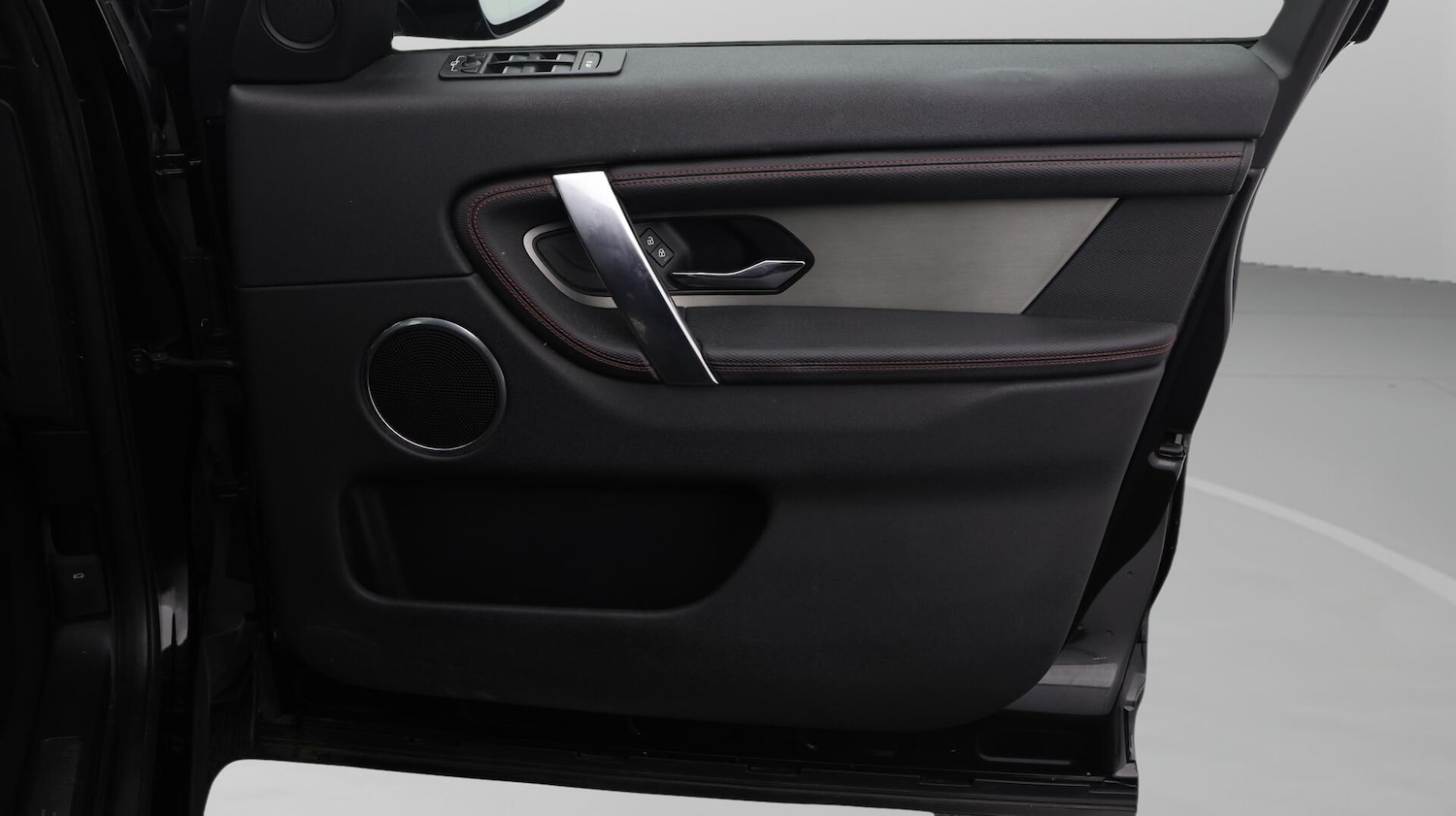 Used Land Rover Discovery Sport 2022 for sale - 76560945: Photo 16