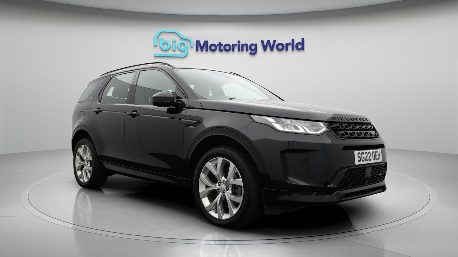 Used Land Rover Discovery Sport 2022 for sale - 76560945: Photo 2