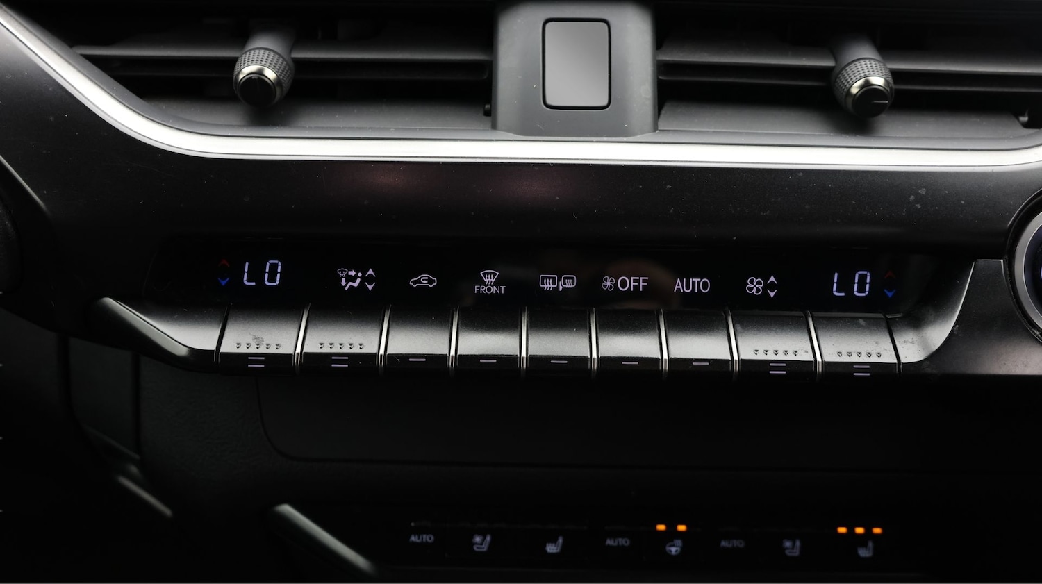 Used Lexus UX 2023 for sale - 77532483: Photo 21