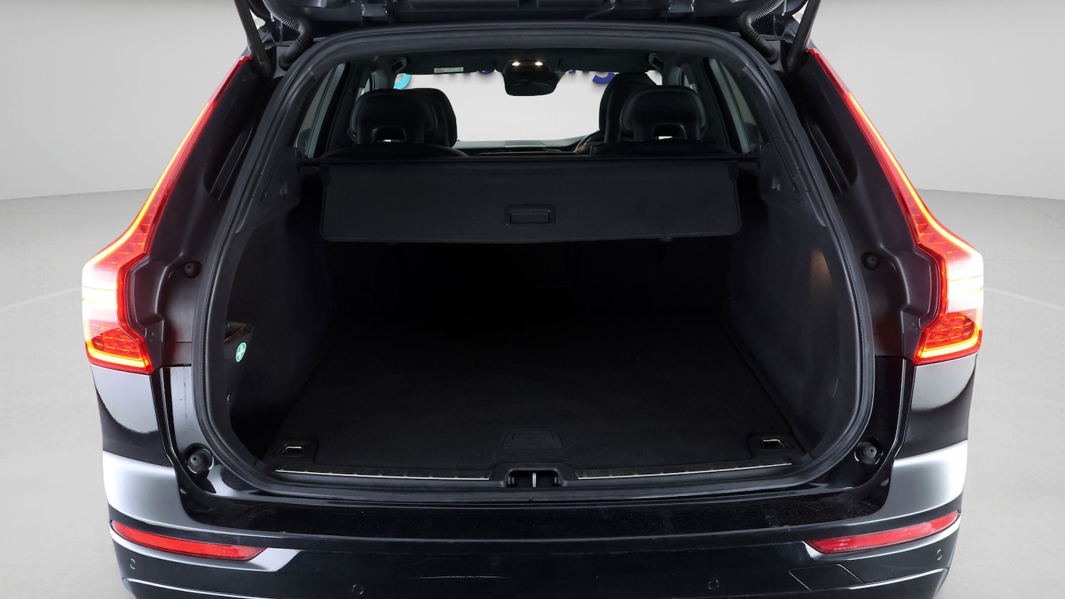 Used Volvo XC60 2017 for sale - 78106573: Photo 17