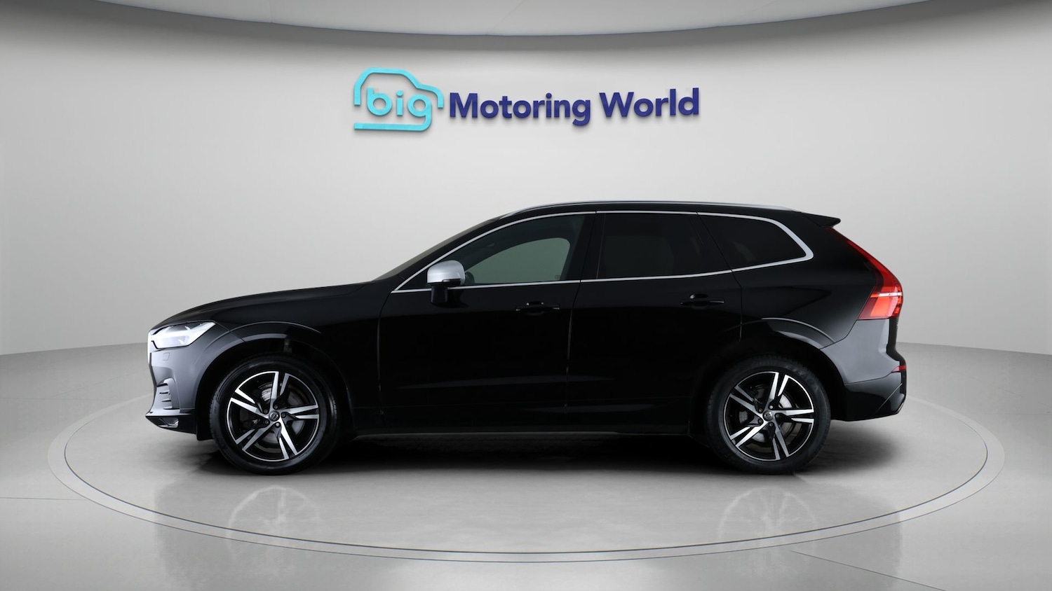 Used Volvo XC60 2017 for sale - 78106573: Photo 4