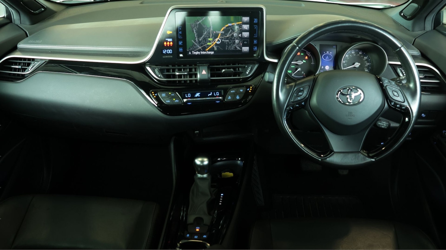 Used Toyota C-HR 2019 for sale - 77721636: Photo 13