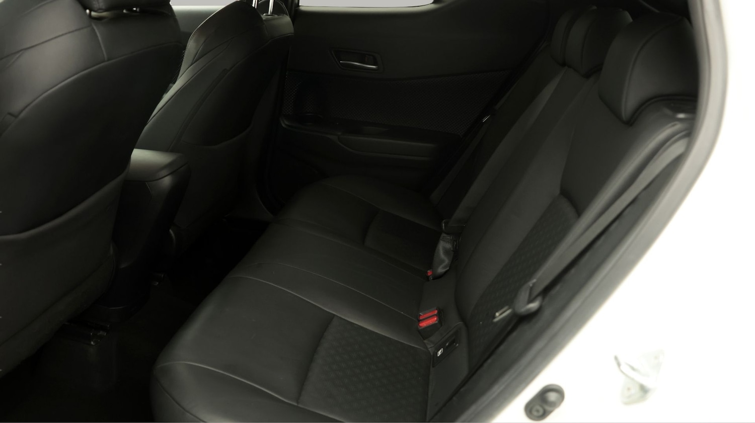 Used Toyota C-HR 2019 for sale - 77721636: Photo 16