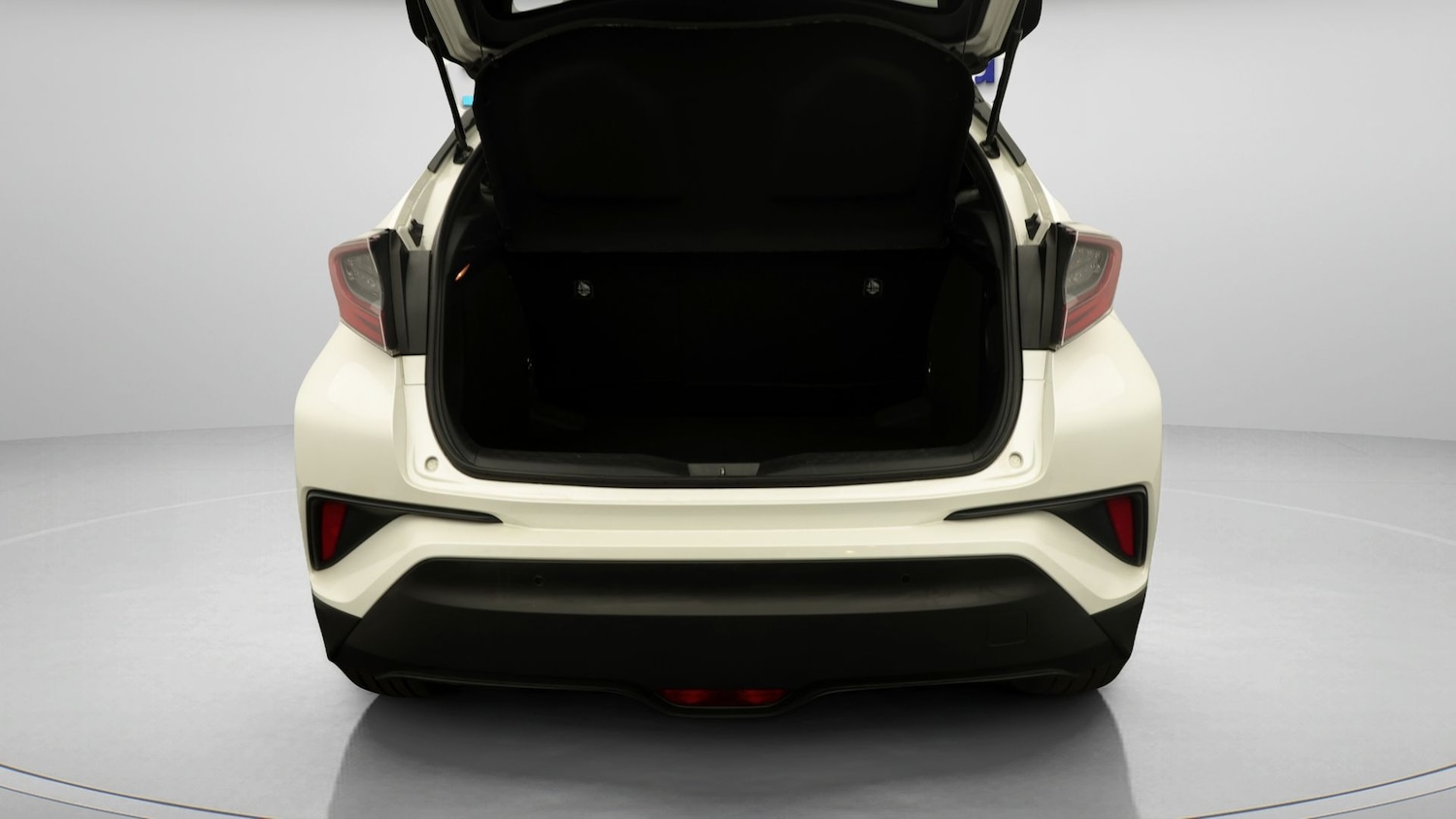 Used Toyota C-HR 2019 for sale - 77721636: Photo 17