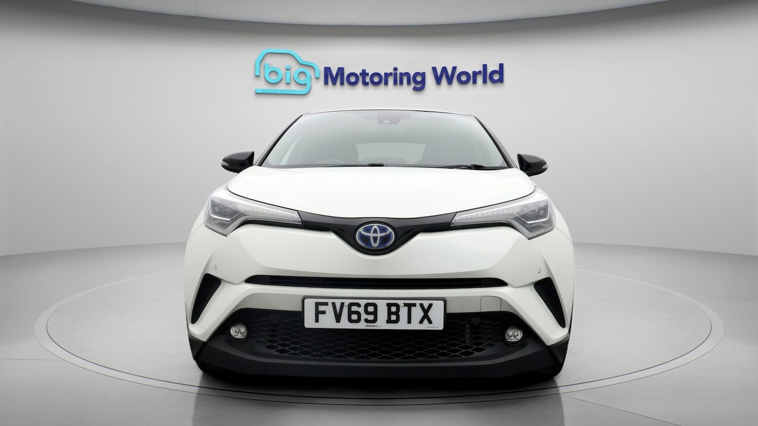 Used Toyota C-HR 2019 for sale - 77721636: Photo 2