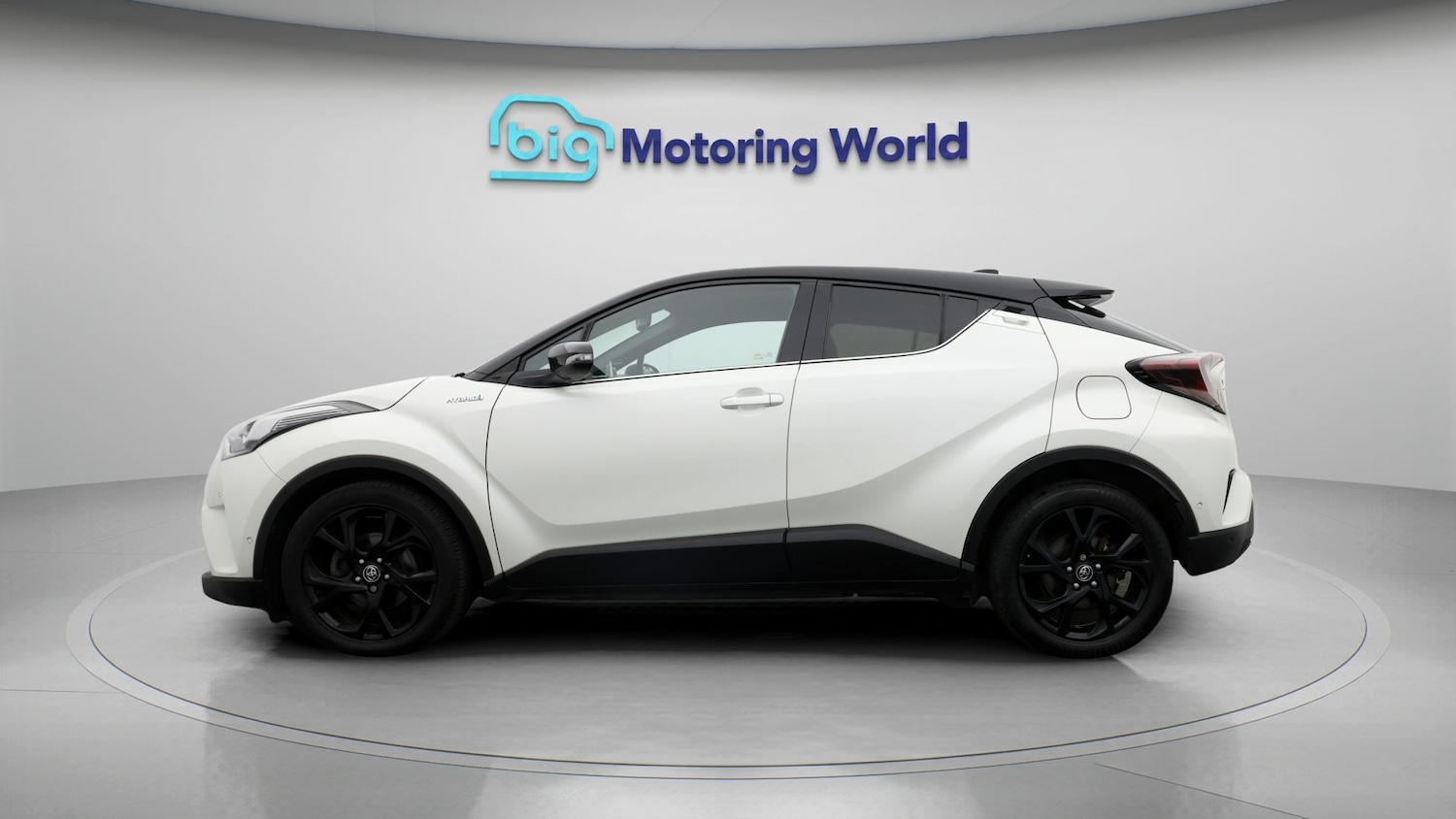 Used Toyota C-HR 2019 for sale - 77721636: Photo 4