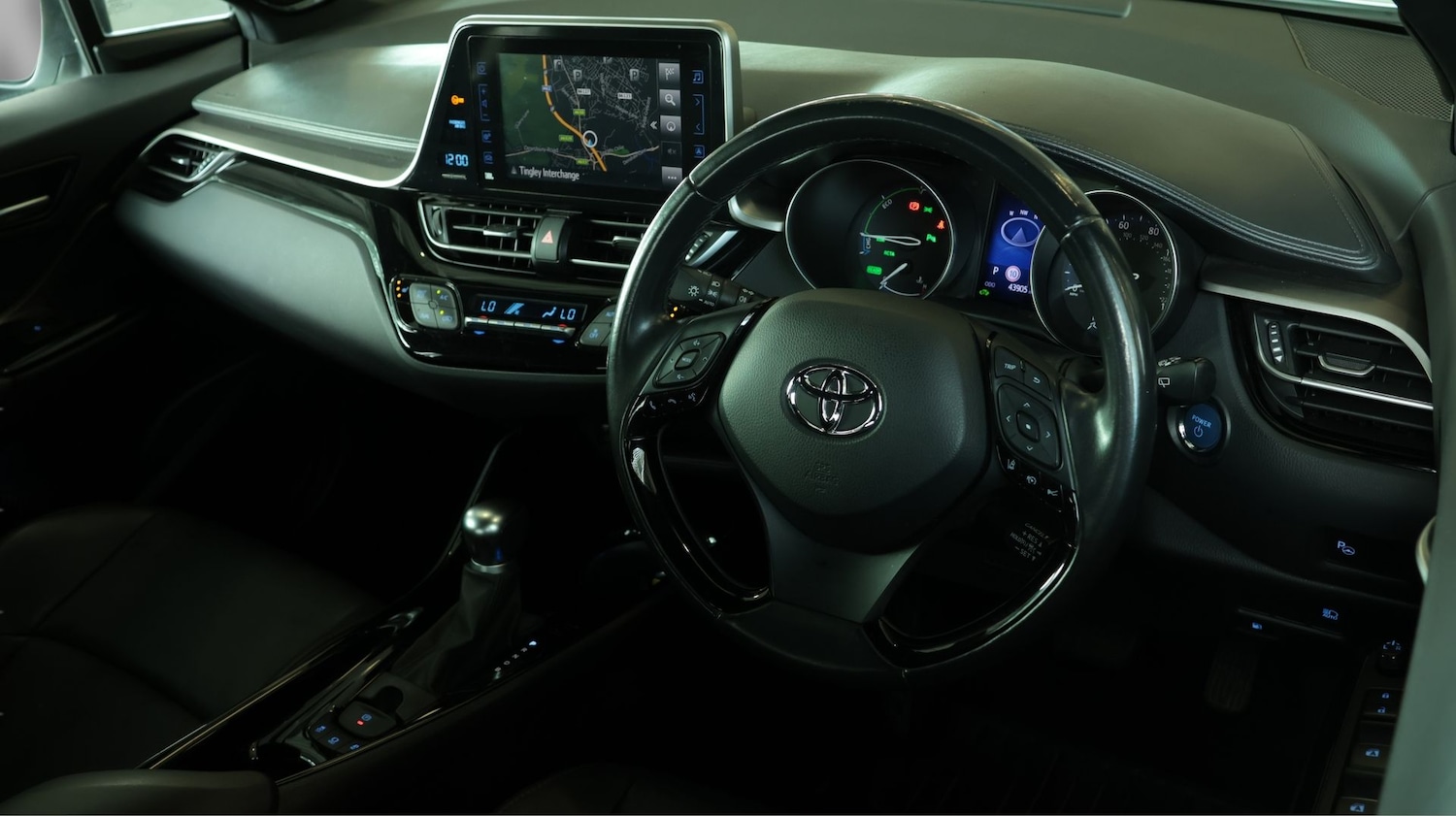 Used Toyota C-HR 2019 for sale - 77721636: Photo 9