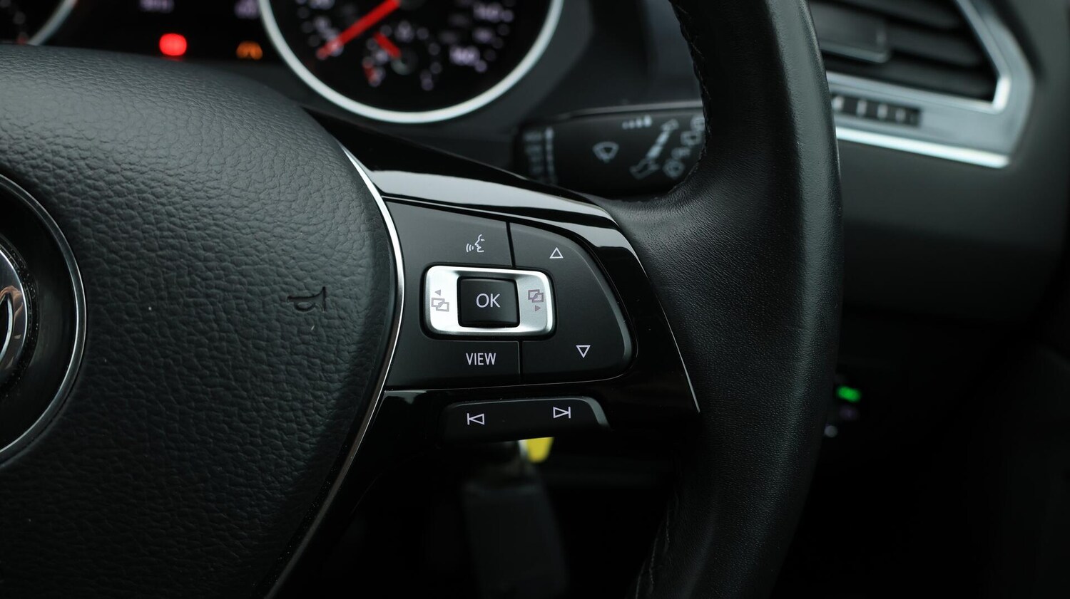 Used Volkswagen Tiguan Allspace 2020 for sale - 76659408: Photo 27