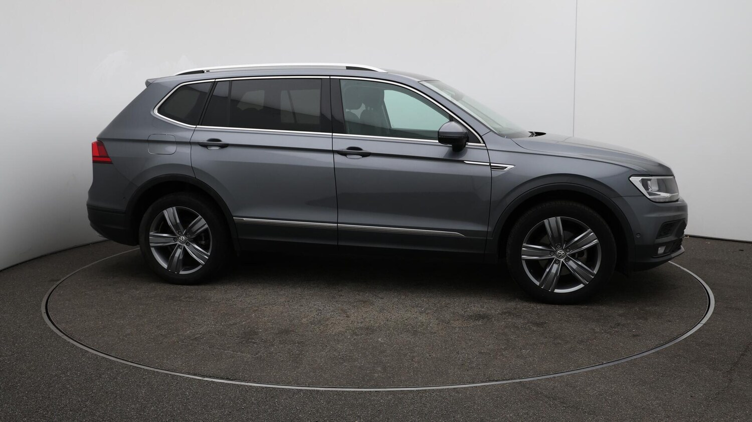 Used Volkswagen Tiguan Allspace 2020 for sale - 76659408: Photo 51