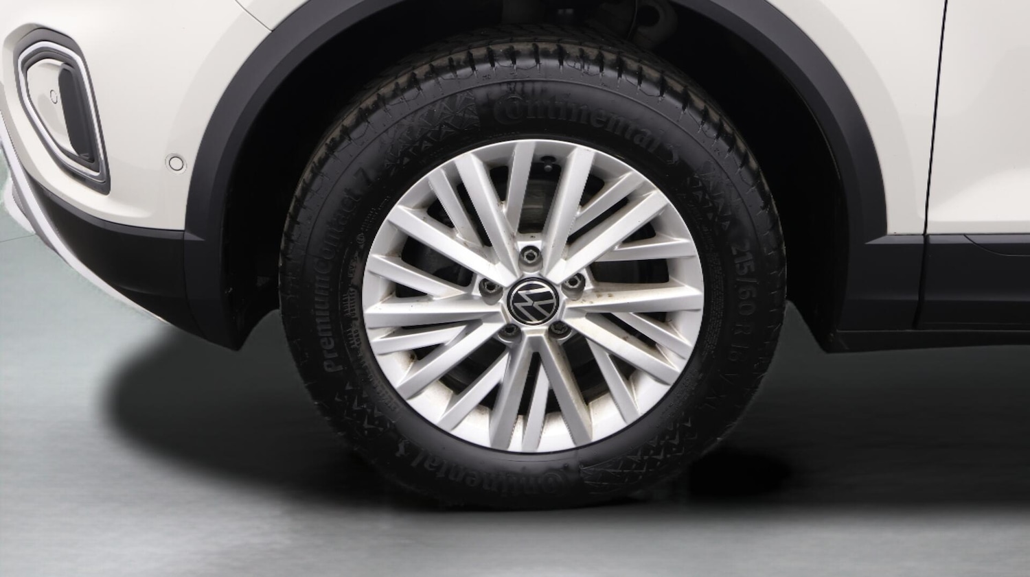 Used Volkswagen T-Roc 2024 for sale - 76666665: Photo 19