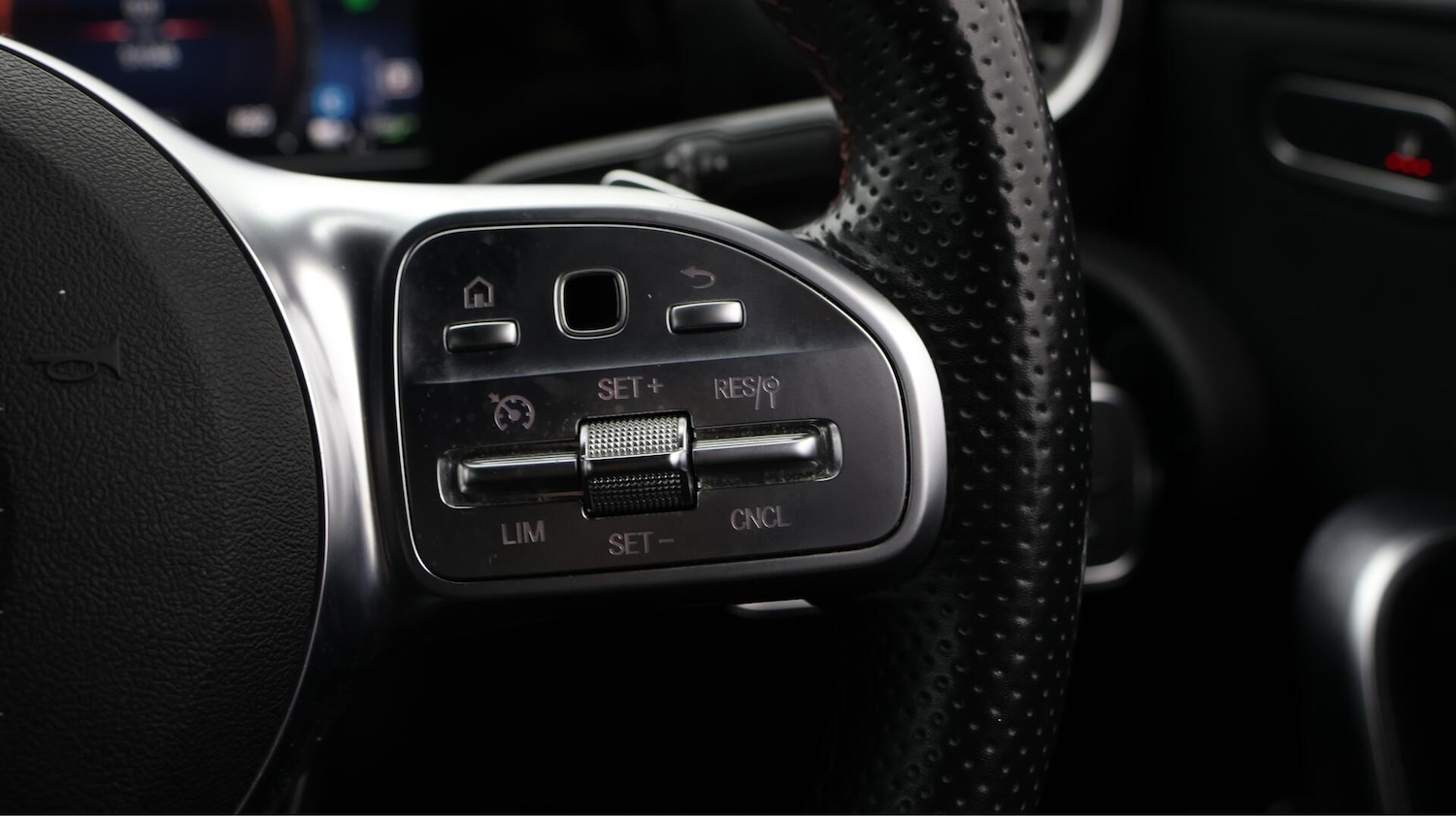 Used Mercedes-Benz A-Class 2020 for sale - 76657885: Photo 24