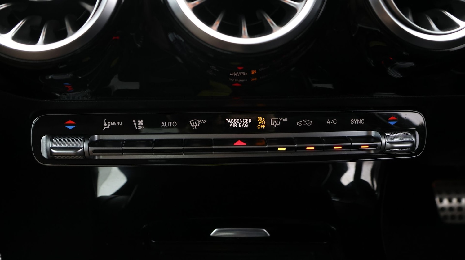 Used Mercedes-Benz CLA 2022 for sale - 77342484: Photo 12