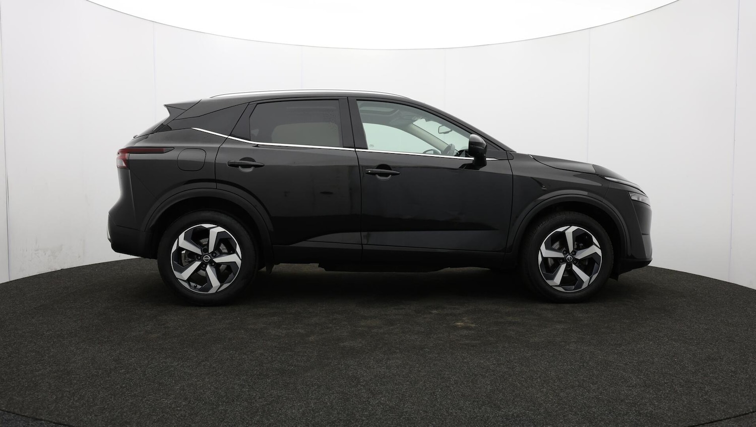 Used Nissan Qashqai 2022 for sale - 76550509: Photo 42