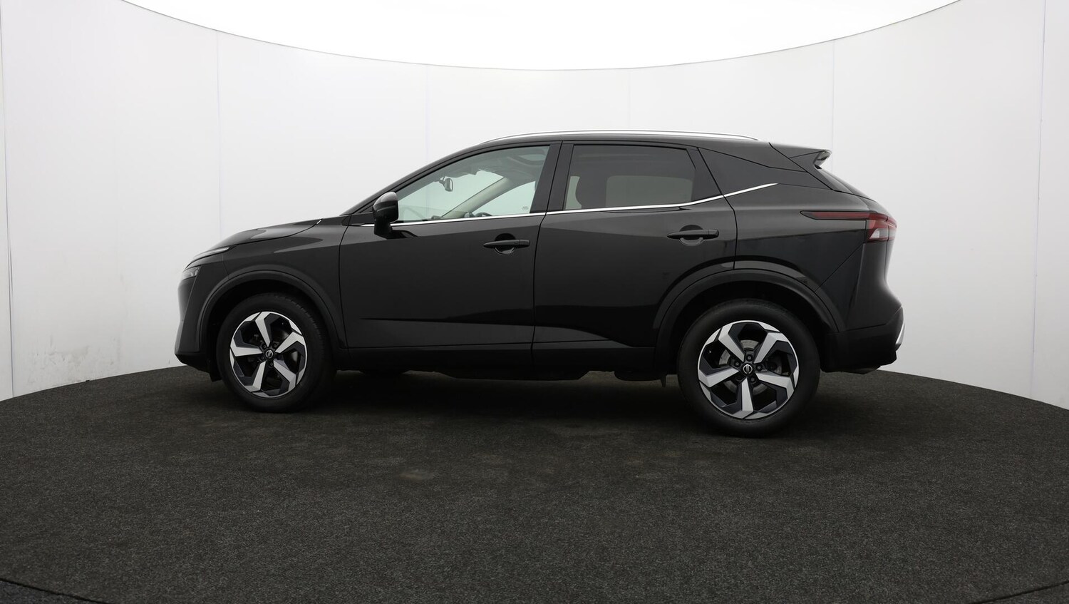 Used Nissan Qashqai 2022 for sale - 76550509: Photo 74