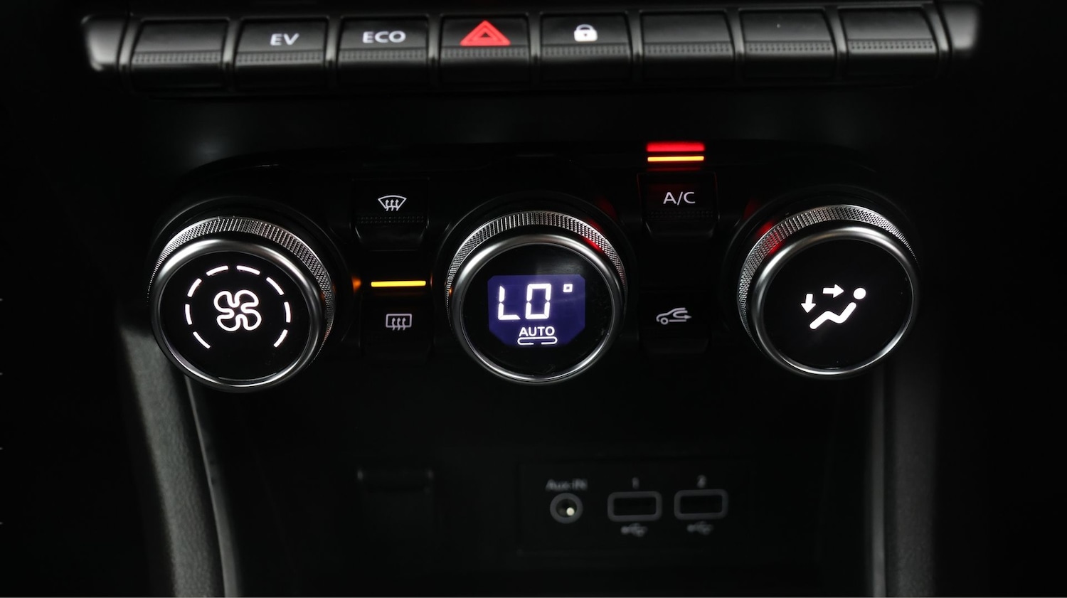 Used Renault Captur 2022 for sale - 77463335: Photo 12