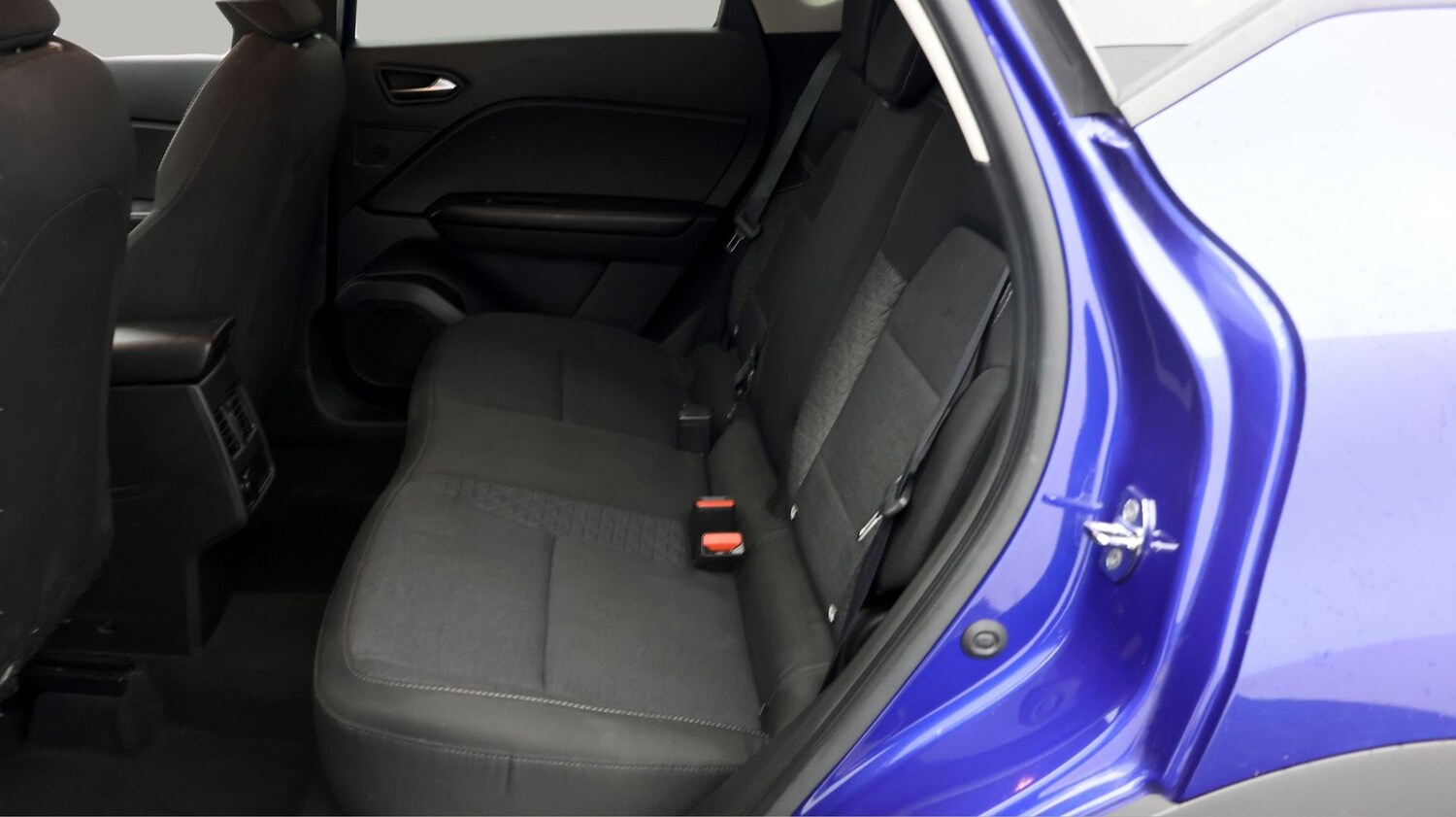 Used Renault Captur 2022 for sale - 77463335: Photo 16