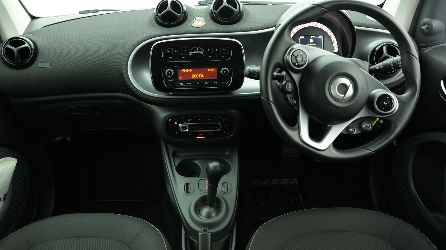 Used smart fortwo 2019 for sale - 78049012: Photo 13