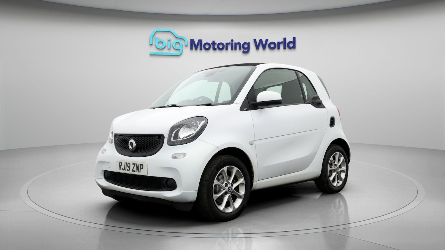Used smart fortwo 2019 for sale - 78049012: Photo 3