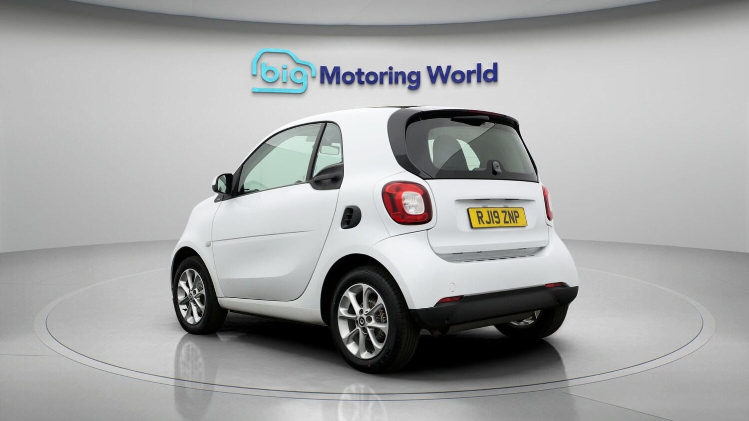 Used smart fortwo 2019 for sale - 78049012: Photo 5