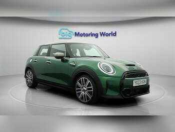 Used MINI Hatch 2023 for sale - 75916109: Photo