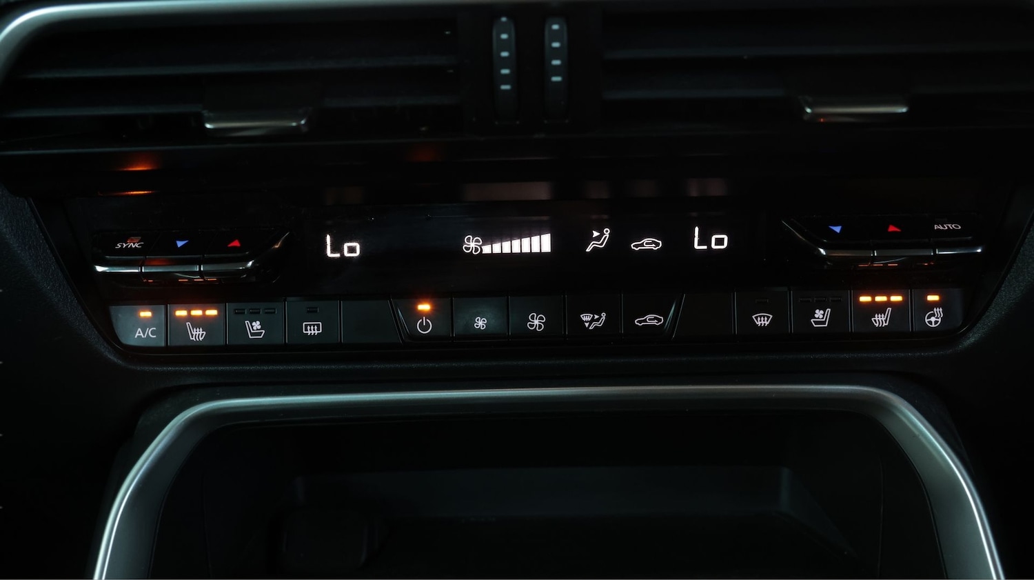 Used Mazda CX-60 2023 for sale - 77921105: Photo 12