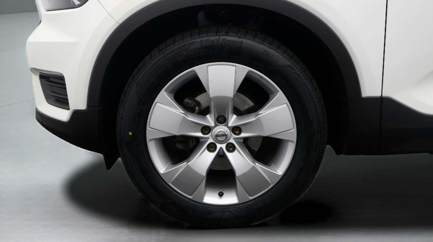 Used Volvo XC40 for sale - 77294760: Photo 18