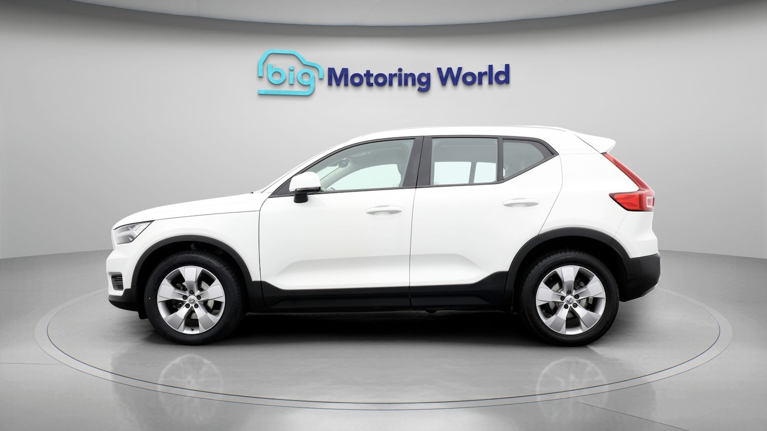 Used Volvo XC40 for sale - 77294760: Photo 4