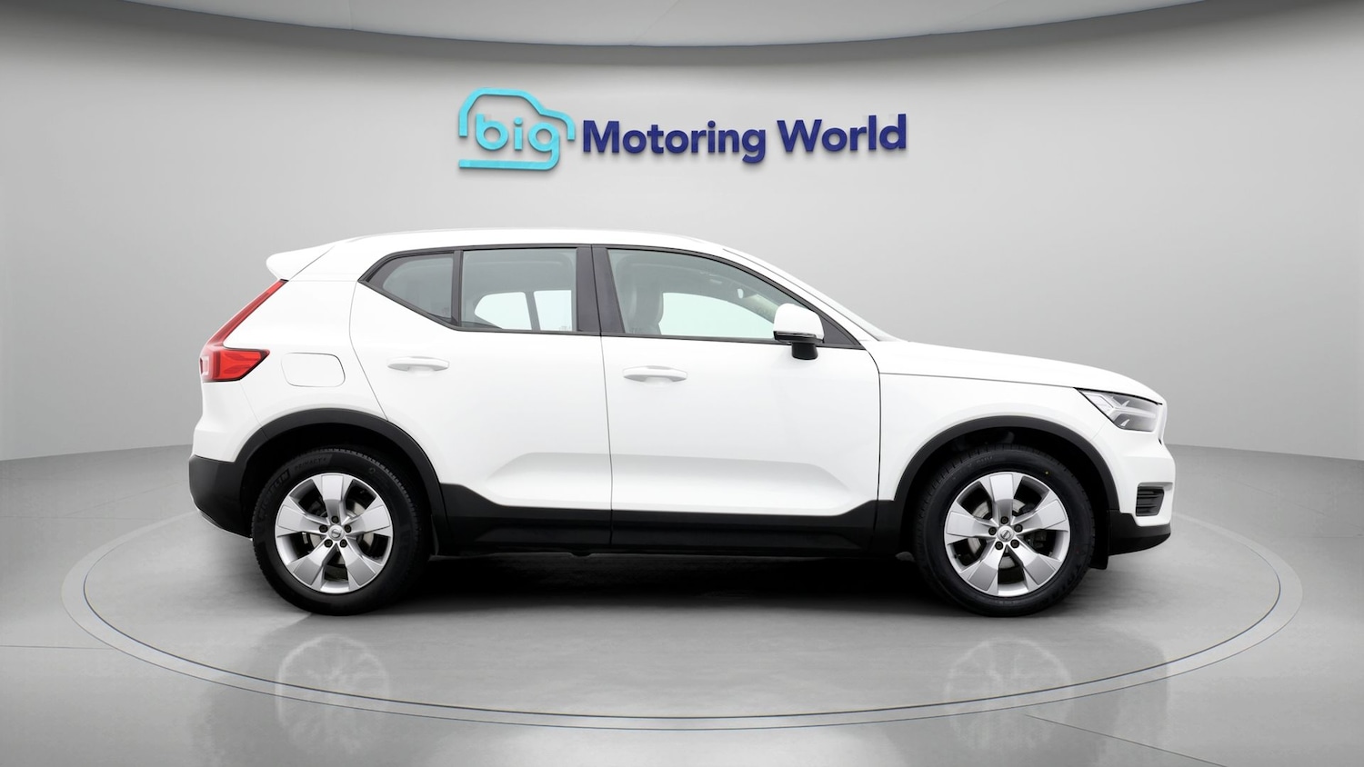 Used Volvo XC40 for sale - 77294760: Photo 8