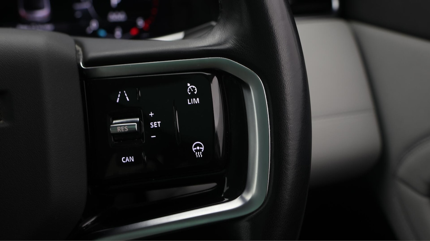 Used Land Rover Range Rover Evoque 2021 for sale - 76522352: Photo 24