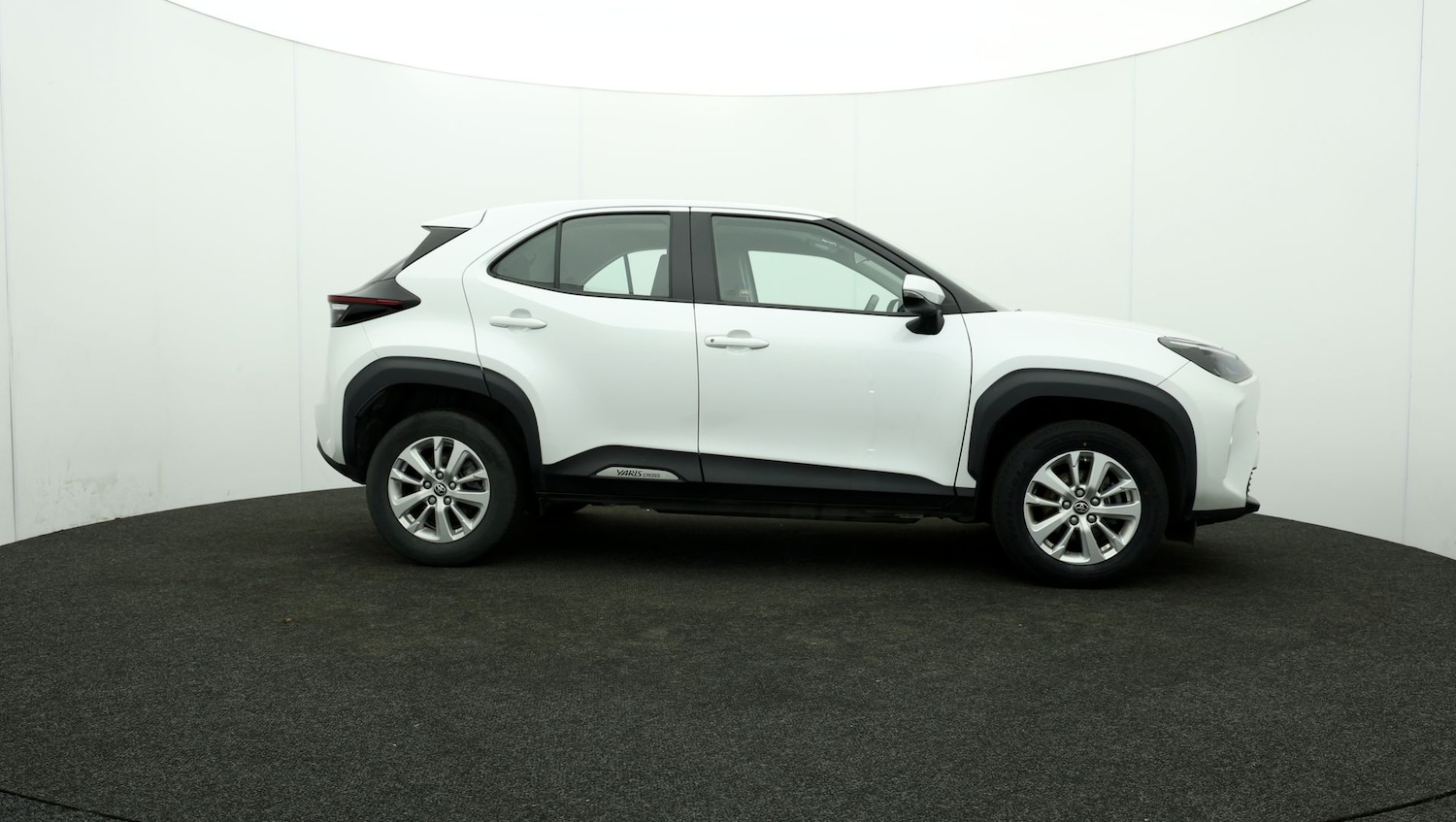 Used Toyota Yaris Cross 2023 for sale - 76811358: Photo 37