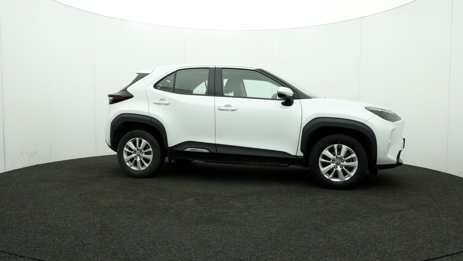 Used Toyota Yaris Cross 2023 for sale - 76811358: Photo 38