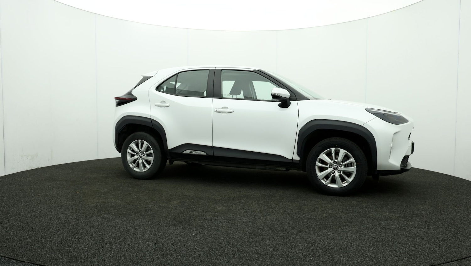 Used Toyota Yaris Cross 2023 for sale - 76811358: Photo 40