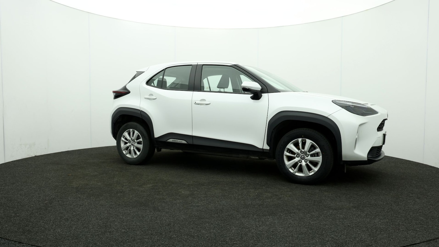 Used Toyota Yaris Cross 2023 for sale - 76811358: Photo 41